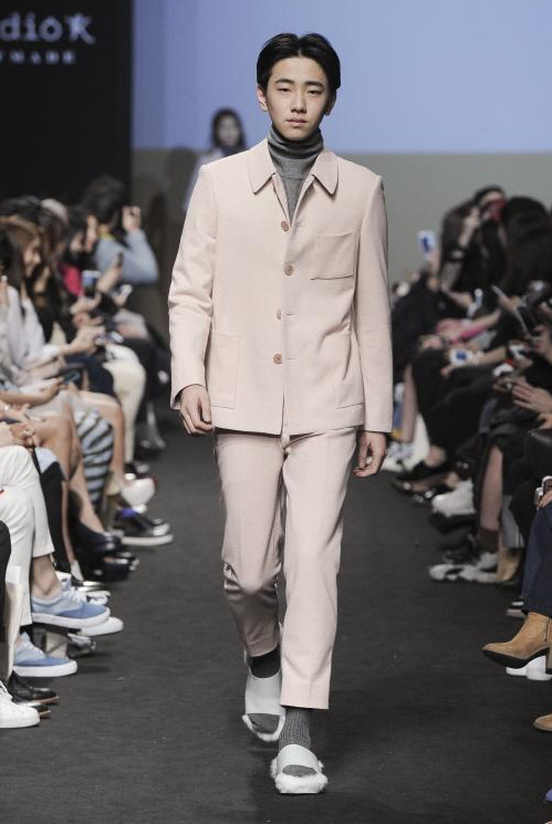 2015 F/W SEOUL FASHION WEEK THE STUDIO K COLLECTION